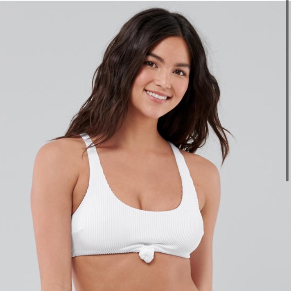 HOLLISTER Ribbed Knot-Front Scoop Bikini Top